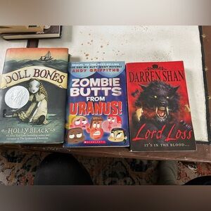 3/5$ Mix and match with any books in my closet.